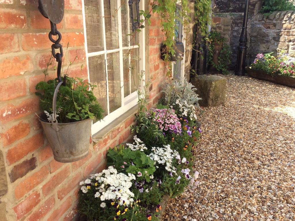West End Cottage And Shippon Eyam Camera foto